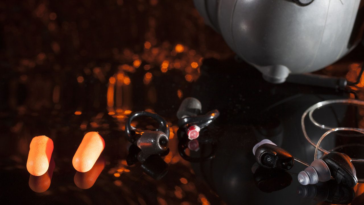 How Do Ear Defenders Work? The Definitive Guide